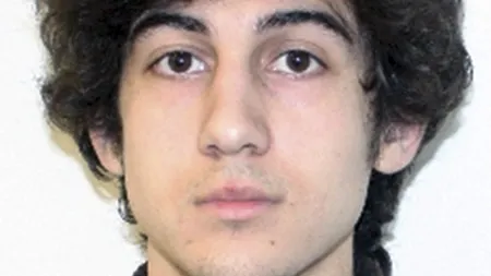 Autorul atacului de la Maratonul din Boston, Djohar Ţarnaev, a PLÂNS în faţa curţii