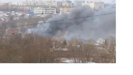 Incendiu devastator într-un depozit de artificii din Rusia. Cel puţin doi morţi şi mai mulţi răniţi VIDEO