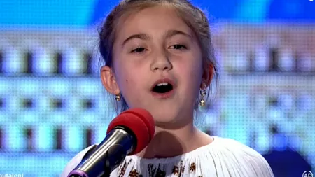 ROMÂNII AU TALENT. O fetiţă a emoţionat toată sala: 