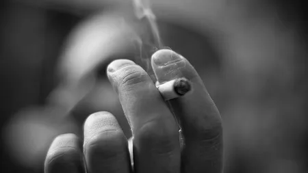Medic: Propunerea legislativă privind interzicerea fumatului trebuie introdusă rapid