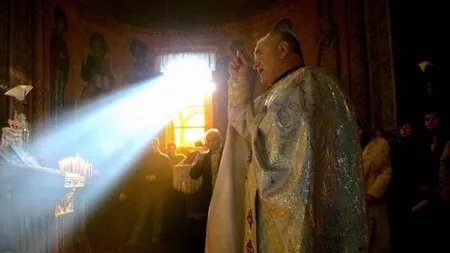 SAMBATA LUMINATA: Ce trebuie să facă toţi creştinii astăzi