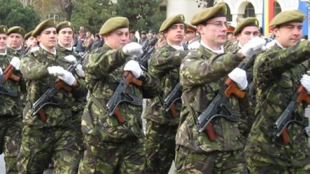 Armata Română îşi numără soldaţii. Ce amendă primeşti dacă nu mergi la Centrul Militar