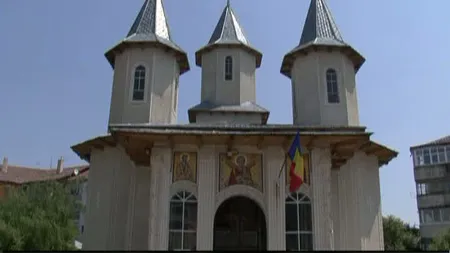 EXPLICAŢII INCREDIBILE ale bisericii după ce mai mulţi enoriaşi din Focşani au fost excomunicaţi
