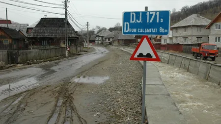 Drumurile morţii în România. Miile de accidente rutiere ne costă anual 1,2 miliarde de euro