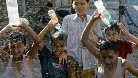 CANICULĂ în India: Peste 1.100 de persoane AU MURIT
