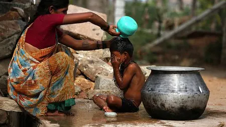 CANICULĂ ucigătoare în India: Peste 2.200 de persoane şi-au pierdut viaţa