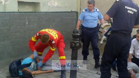 Trei tineri, găsiţi leşinaţi la un concert în Sibiu. Băieţii sunt suspectaţi că ar fi consumat droguri VIDEO