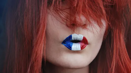 Franceza este cea ma SEXY limbă din lume