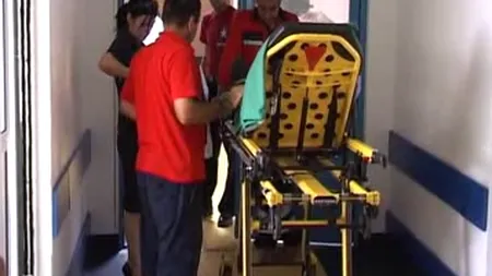 O infirmieră din Buzău şi-a ÎNJUNGHIAT iubitul, apoi l-a pansat şi s-a culcat