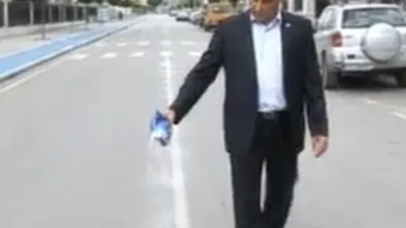 Un primar a presărat 50 de kilograme de ZAHĂR pe şosele. Află MOTIVUL BIZAR