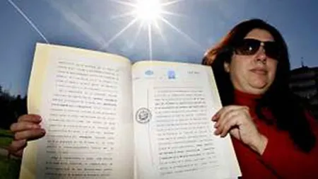 O femeie este proprietara cu acte a Soarelui. Acum vrea să îl vândă. Cât cere pe metrul pătrat