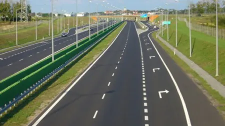 Autostrada României s-a unit cu cea din Ungaria