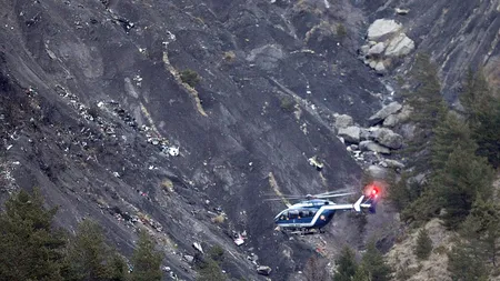 Rămăşiţele liceenilor care au murit în prăbuşirea avionului în Alpii francezi au ajuns în Germania