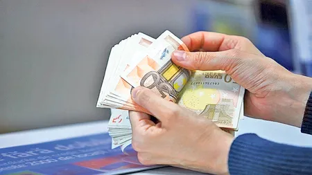 Peste 63.000 de persoane au susţinut petiţia privind conversia creditelor din valută în lei