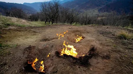 FOCUL VIU din România. MITUL fântânii MIRACULOASE, care vindecă orice boală FOTO