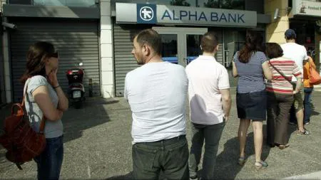 ISTERIE în Grecia, după anunţul privind organizarea unui Referendum privind acordul cu Eurogrupul