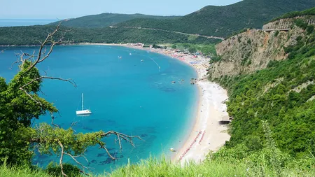 Destinaţii de vacanţă. Top 10 cele mai frumoase plaje din Europa VIDEO