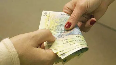 O profesoară universitară din Arad, acuzată că a primit mită