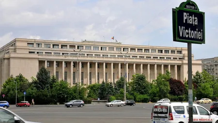 Clienţii cu credite în franci elveţieni protestează, duminică, în faţa Guvernului