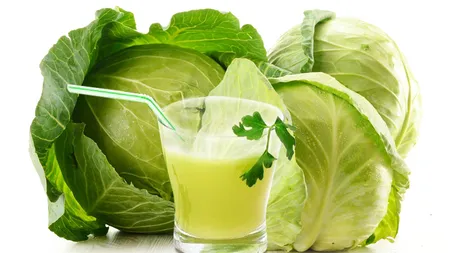 Cura de 3 săptămâni cu suc de varză vindecă ulcerul gastric