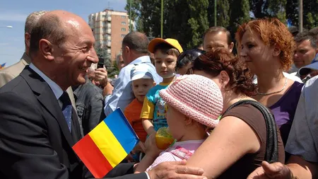 Traian Băsescu, de Ziua Drapelului: Cel mai important este să îl porţi în suflet