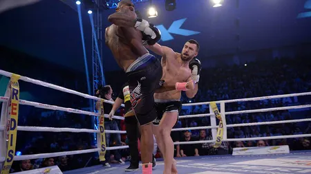 BĂTAIE CA-N FILME la Superkombat Constanţa cu fraţii Stoica şi Cătinaş. PROGRAMUL GALEI