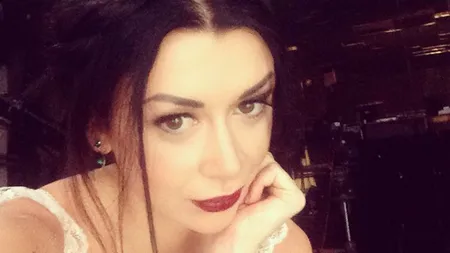 Denisa de la Bambi, reţinută 24 de ore în SUA