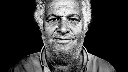 Criză Grecia. Portrete uimitoare ale ultimilor pescari eleni tradiţionali ce îşi duc viaţa pe insule FOTO