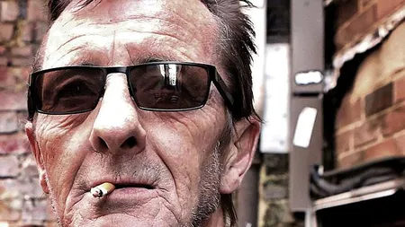 Phil Rudd, membrul trupei AC DC, condamnat la opt luni de arest la domiciliu