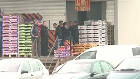 Descinderi de amploare la comercianţii de legume. Mascaţii au intervenit în en gros