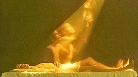 A filmat sufletul omenesc, atunci când părăseşte corpul. Veţi fi şocaţi de ceea ce a fost filmat