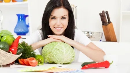 Dieta cu supă de varză, reinventată cu un PLAN de 7 zile