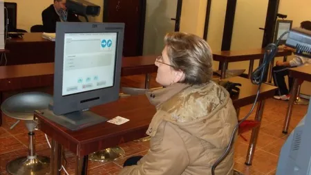 Toată ţara râde de o tânără care vrea carnet de conducere. A picat sala de 110 ori