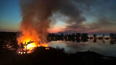 INCENDIU devastator pe LITORAL. Un RESTAURANT CELEBRU a fost ars din temelii VIDEO