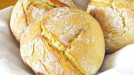 REŢETA ZILEI: Pâine bucovineană cu cartofi