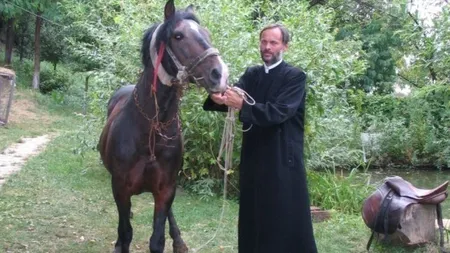 Un preot caterisit vrea să îşi facă o casă sub formă de BISERICĂ