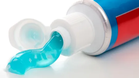 Un ingredient din pasta de dinţi poate prezice riscul de infarct