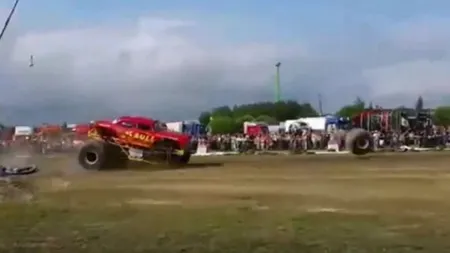 Accident la o demonstraţie de cascadorii din Finlanda, 6 răniţi VIDEO