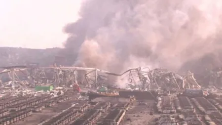 Exploziile din Tianjin: Numărul morţilor a crescut la 104, autorităţile au ordonat evacuarea zonei