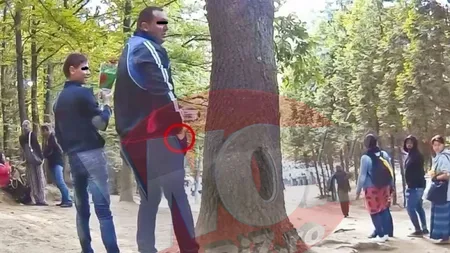 Imagini revoltătoare surprinse la mormântul lui Arsenie Boca. Hoţii fură banii lăsaţi de credincioşi VIDEO