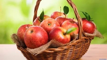 Cura de detoxifiere cu mere: Îţi curăţă organismul şi te ajută să slăbeşti