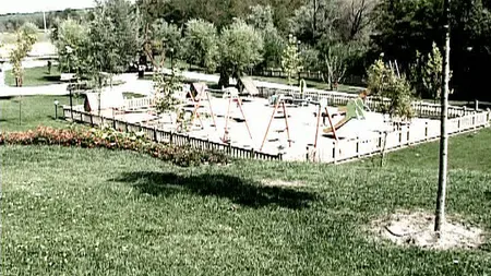 Investiţie scandaloasă în judeţul Vaslui. Parc de 600.000 de euro la periferia oraşului Huşi VIDEO