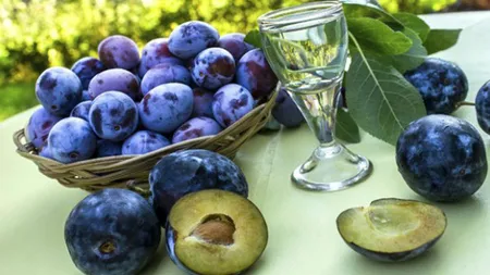 Află ce se întâmplă în corpul tău dacă mănânci cinci prune zilnic