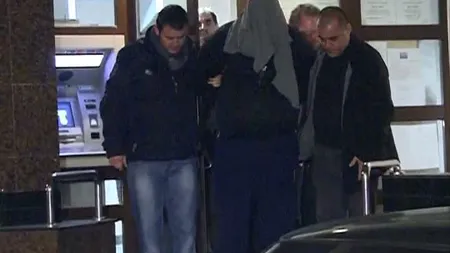 Un bărbat şi-a ameninţat fosta soţie cu PUŞCA, în plină stradă
