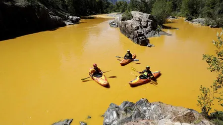 Stare de URGENŢĂ în Colorado şi New Mexico: Râu îngălbenit de poluare, din cauza unei mine de aur