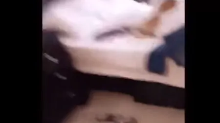 Surpriza avută de un MILITAR când a vrut să îşi surprindă SOŢIA cu o vizită neaşteptată VIDEO