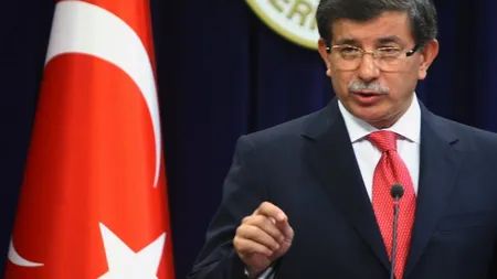 Ahmet Davutoglu: Turcia, dispusă să coopereze inclusiv cu Rusia, pentru ieşirea din criză a Siriei