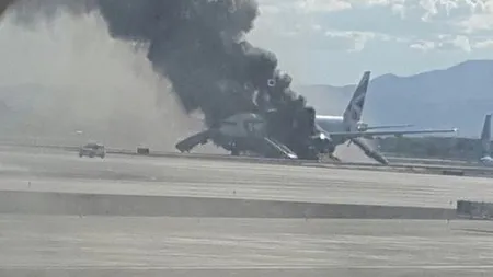 Aterizare de urgenţă în Indonezia după ce motorul unui avion a luat foc