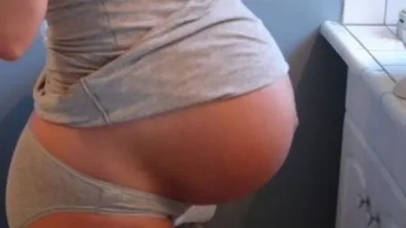 Şi-au dus fetiţa de 13 ani la spital cu BURTA UMFLATĂ: 