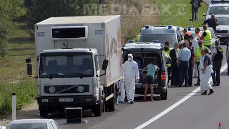 Român arestat în Austria, pentru că transporta 24 de imigranţi într-o camionetă: 
